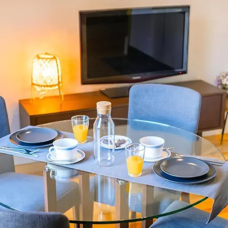 Santos Pousada Executive Studio * Porto